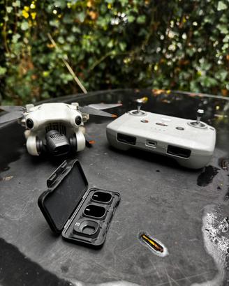 DJI Min 4 Pro + RC-N2 + caricabatterie + filtri ND