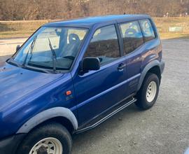 Nissan Terrano II