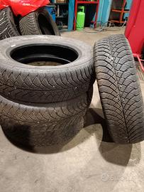 GOMME 4 STAGIONI