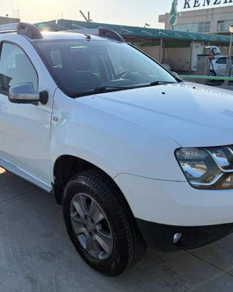Dacia Duster 1.6 110CV 4x2 GPL 2015