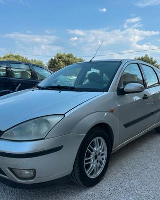 Ford Focus 1.8 TDDi cat 5p. Ambiente