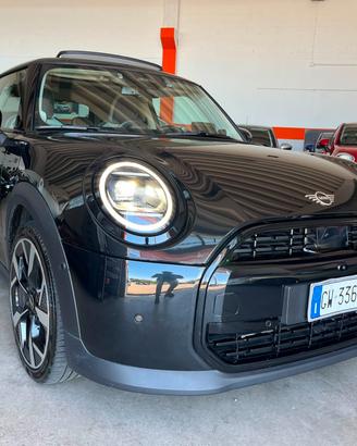Mini Cooper S Favoured