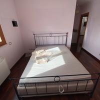 Letto contrnitore matrimoniale con materasso