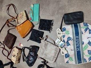 stock + di 20 borse, pochette e beauty case