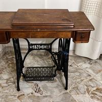 Tavolo antico singer per macchina da cucire