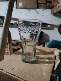 bicchieri coca cola