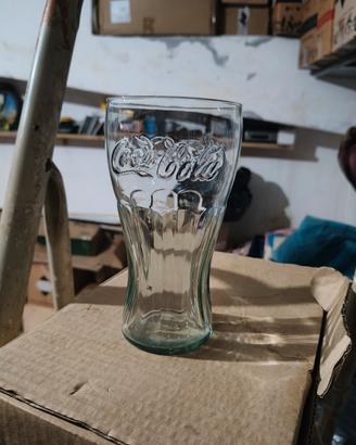 bicchieri coca cola