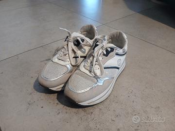Sneakers Donna Bianche numero 38 Ivachy