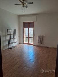 Appartamento in Adelfia