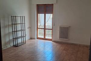 Appartamento in Adelfia