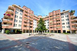 3 LOCALI A CARONNO PERTUSELLA