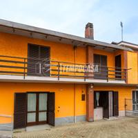 APPARTAMENTO CON GIARDINO PRIVATO!!