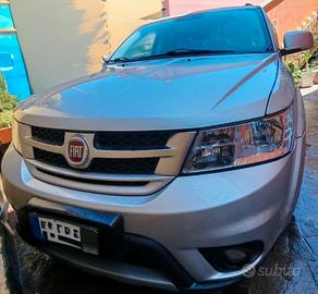Fiat Freemont 