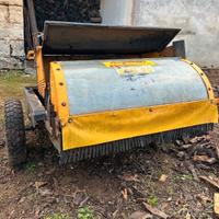 Macchina raccogli olive