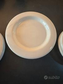 Set piatti firmati