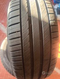 Gomme 215/65/17  99h
