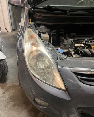 Faro destro motorizzato per Hyundai i20