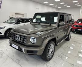 MERCEDES - BENZ- CLASS (G) 400 D (AMG LINE)