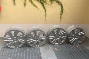 Cerchi Range Rover 22 Vogue