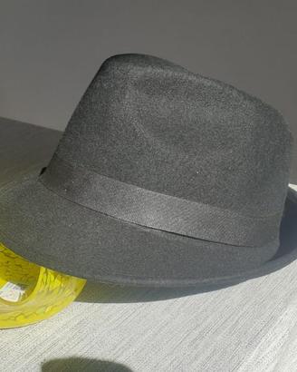 Cappello 100% lana, made in Italy