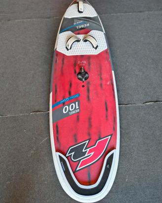 Tavola windsurf F2 Rebel 100 lt freewave
