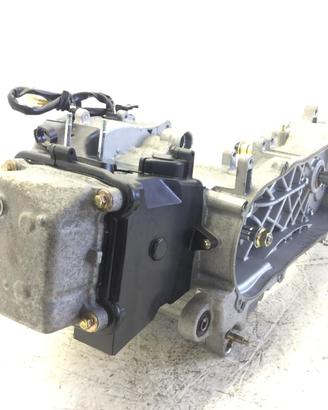 PEUGEOT TWEET 125 BLOCCO MOTORE ENGINE MOD: XS1P52