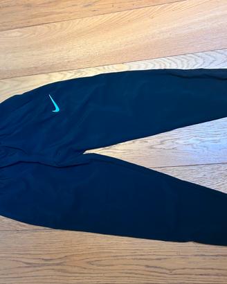Pantaloni nike