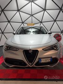 Alfa Romeo Stelvio 2.2 Turbodiesel 210 CV AT8 Q4 S