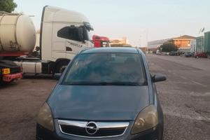 Opel Zafira 2006