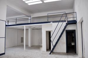 Capannone centro Casoria