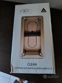 Dispenser automatico copriscarpe