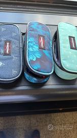 astucci eastpak ovale in blocco