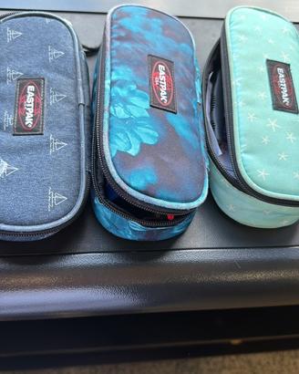 astucci eastpak ovale in blocco