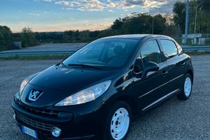 Peugeot 207 - 1.6 HDI