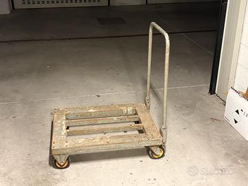 Carrello trasporto materiale