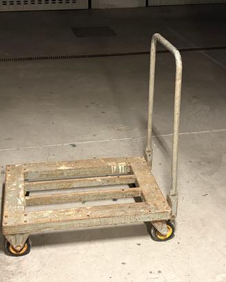 Carrello trasporto materiale