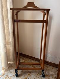 Appendiabiti camera da letto