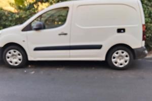 Peugeot partener 