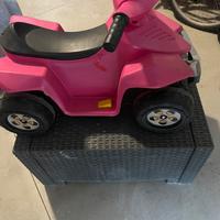 macchina da gioco per bambini con batterie