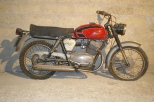Moto d'epoca per ricambi