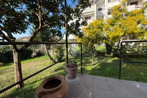 CASA SEMINDIPENDENTE A SARZANA