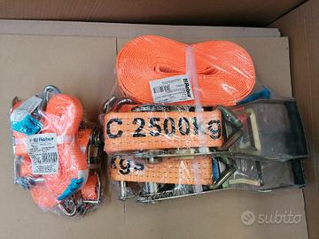 cinghie di ancoraggio