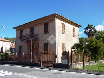 VILLA SINGOLA A COGORNO