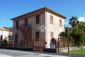 VILLA SINGOLA A COGORNO