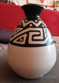 vaso in ceramica del Peru
