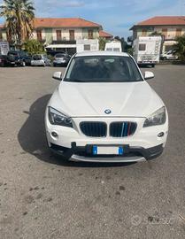 BMW X1 2.0 SDrive 2013