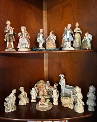 Statuine tipo capodimonte