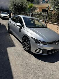 GOLF VIII automatica 2000 diesel