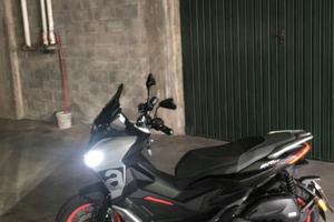 Aprilia SR GT 200 - 2023