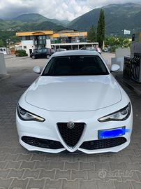 Alfa romeo Giulia veloce q4